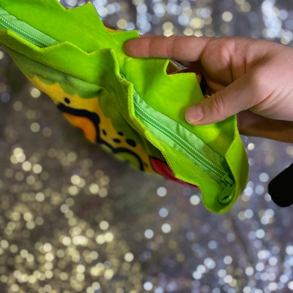 Sour candy plush pillow - Picture 9 of 12